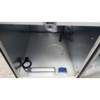 MIRSAN MR.IP66PTSY609020U.03 :: IP66 outdoor шкаф, 19", 670 x 985 x 960 мм / 20U, D=900 мм, двойни стени - 1.5мм, с 4 вентилатора, бял