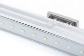 ASSMANN DN-LIGHT :: DIGITUS LED осветителен панел, подходящ за монтаж в сървърен шкаф